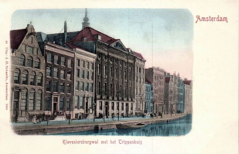 Kloveniersburgwal with the Trip House image. Click for full size.