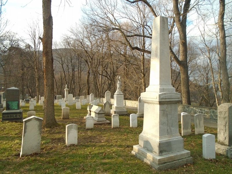Lieu<sup>t</sup> Sam'l. J. Bransford Monument image. Click for full size.