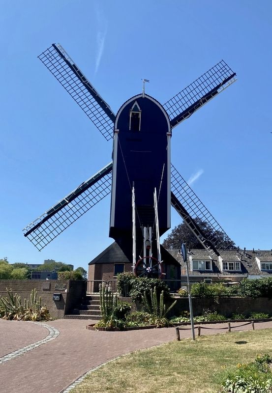 Park de Put Mill. Click for full size. Park de Put Mill image. Click for full size.