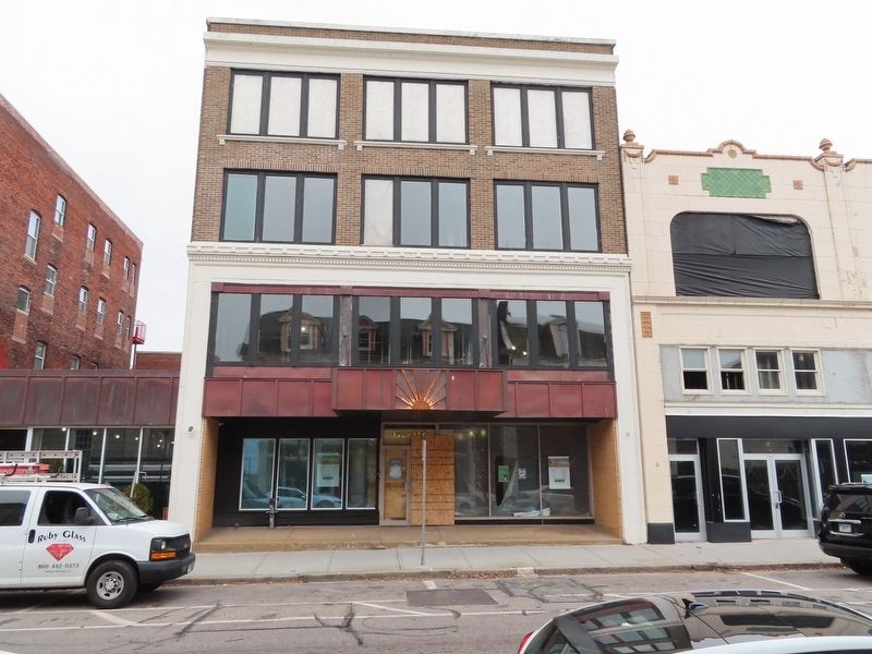 133 Bank Street. Click for full size. 133 Bank Street image. Click for full size.