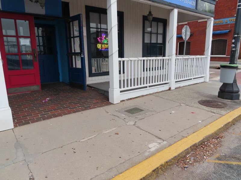 181 Bank Street Marker. Click for full size. 181 Bank Street Marker image. Click for full size.
