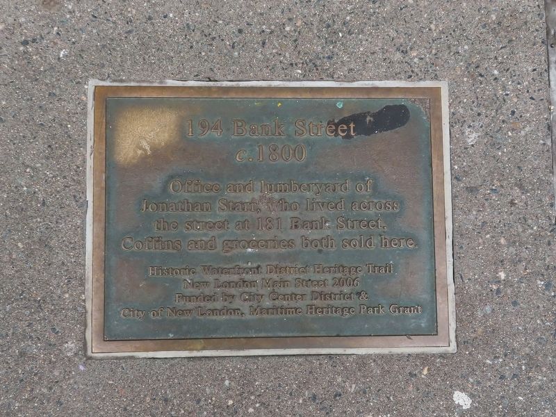 194 Bank Street Marker. Click for full size. 194 Bank Street Marker image. Click for full size.