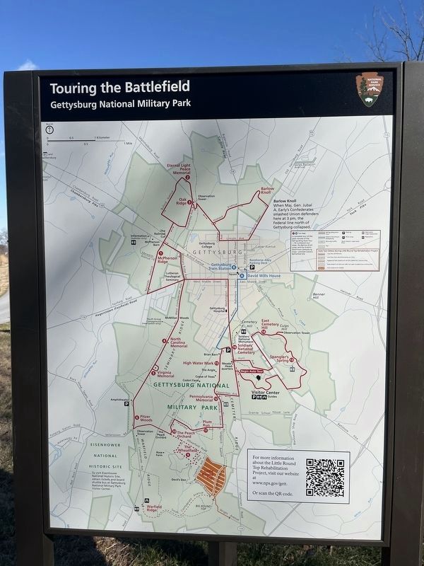 Touring the Battlefield side of the marker image. Click for full size.