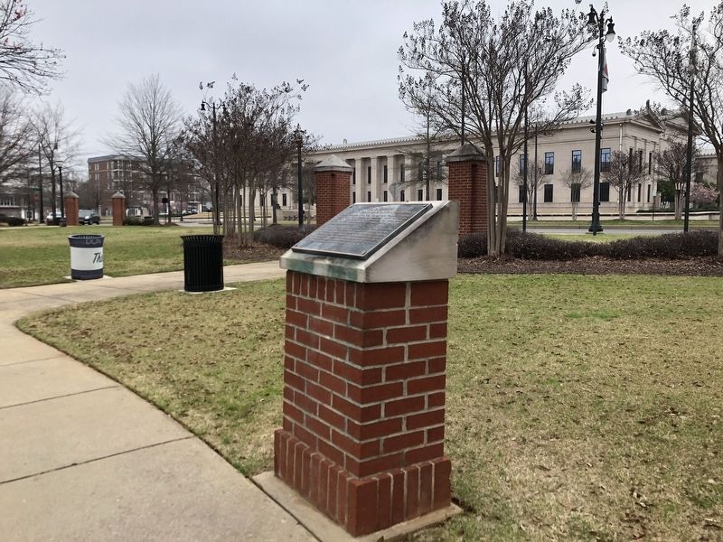 1887: The Beginnings of Modern Tuscaloosa Marker. Click for full size. 1887: The Beginnings of Modern Tuscaloosa Marker image. Click for full size.