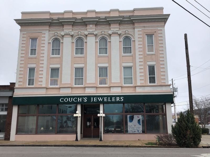 East 10th Street side of building image. Click for full size.