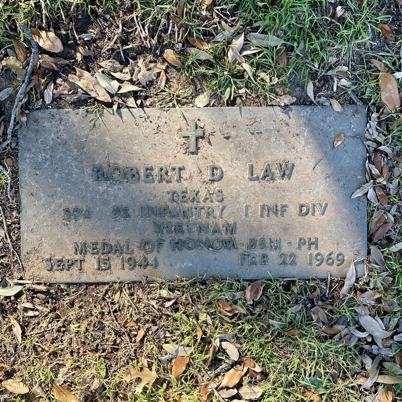 Robert David Law Grave marker image. Click for full size.