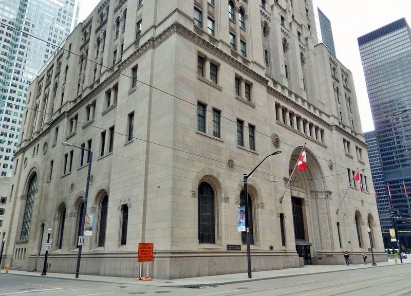 Canadian Bank of Commerce Building (<i>northeast elevation</i>). Click for full size. Canadian Bank of Commerce Building (<i>northeast elevation</i>) image. Click for full size.
