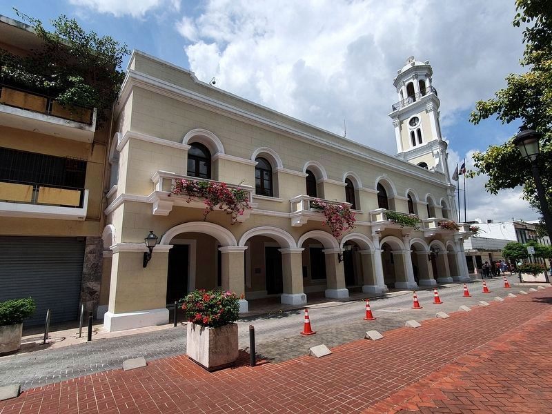 The Palacio Consistorial of Santo Domingo image. Click for full size.