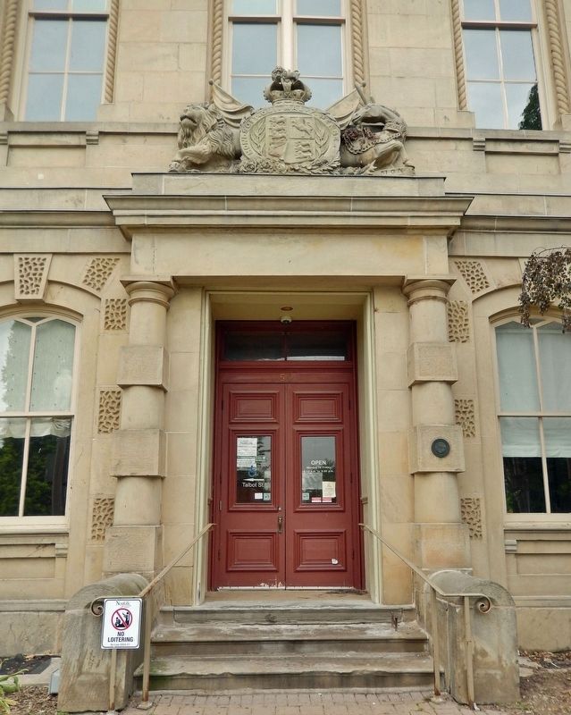Norfolk County Administration Building<br>(<i>east entrance</i>) image. Click for full size.