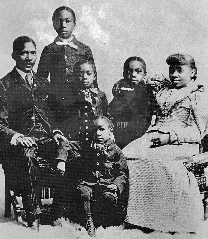 Marker detail: Albert Jackson Family image. Click for full size.