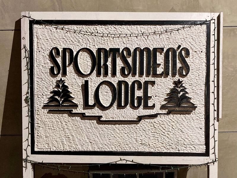 Sportsmens Lodge image. Click for full size.