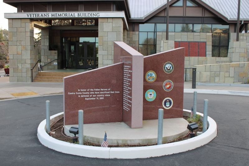 Lafayette War Memorial Marker image. Click for full size.