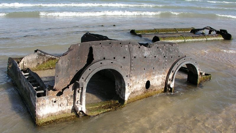 The Marine City Remains image. Click for full size.