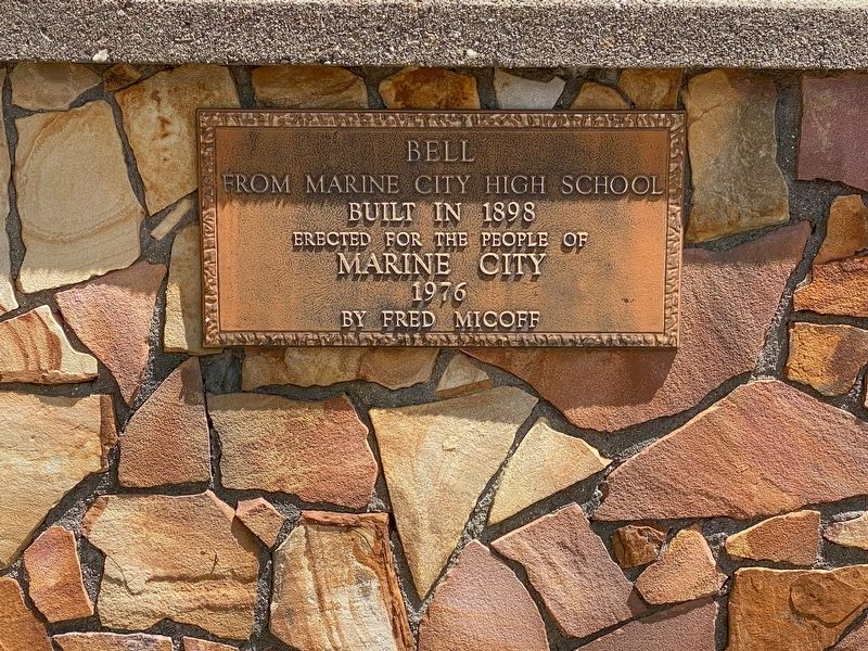 Marine City High School Bell Marker image. Click for full size.
