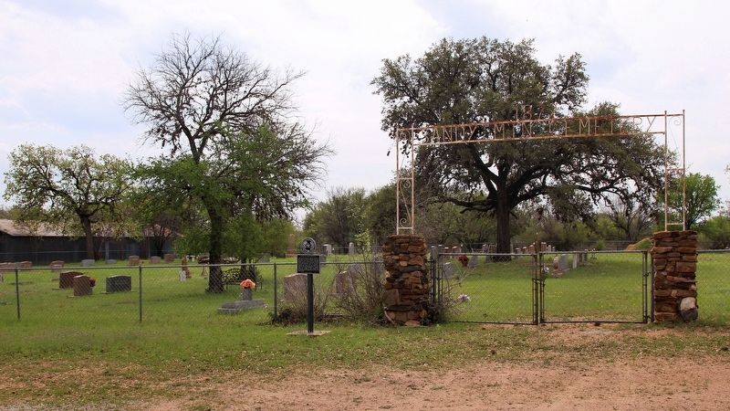 Sandy Mountain Cemetery Marker Area image. Click for full size.