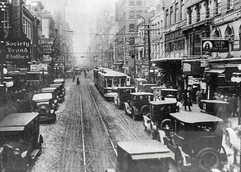 Marker detail: Yonge Street Traffic, 1924 image. Click for full size.
