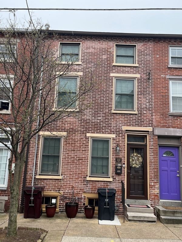 406 West Sixth Street image. Click for full size.