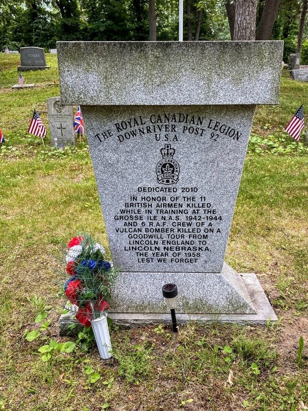 Oak Ridge Cemetery RAF Memorial Marker image. Click for full size.