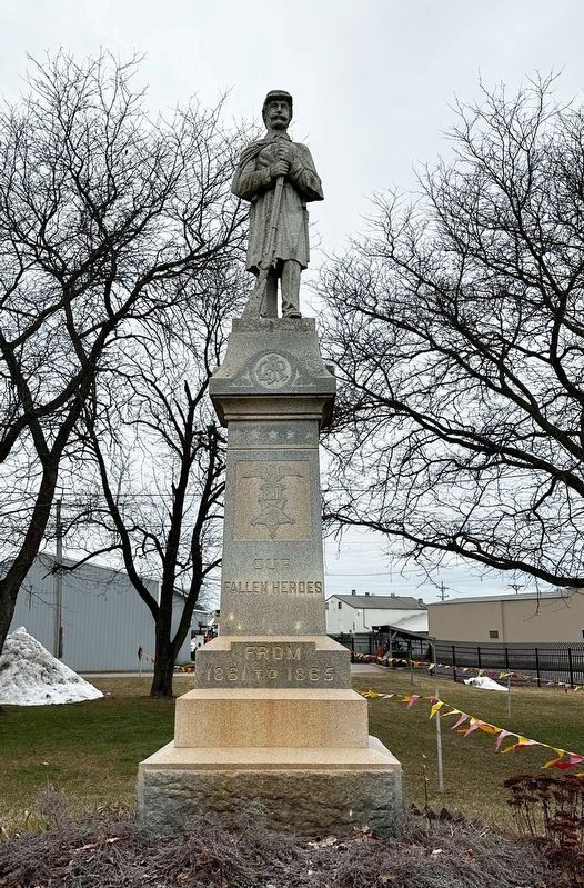 Lawton Civil War Monument image. Click for full size.