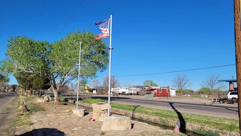 The view of the Jerry Ray M. Mendoza Marker from the street image. Click for full size.