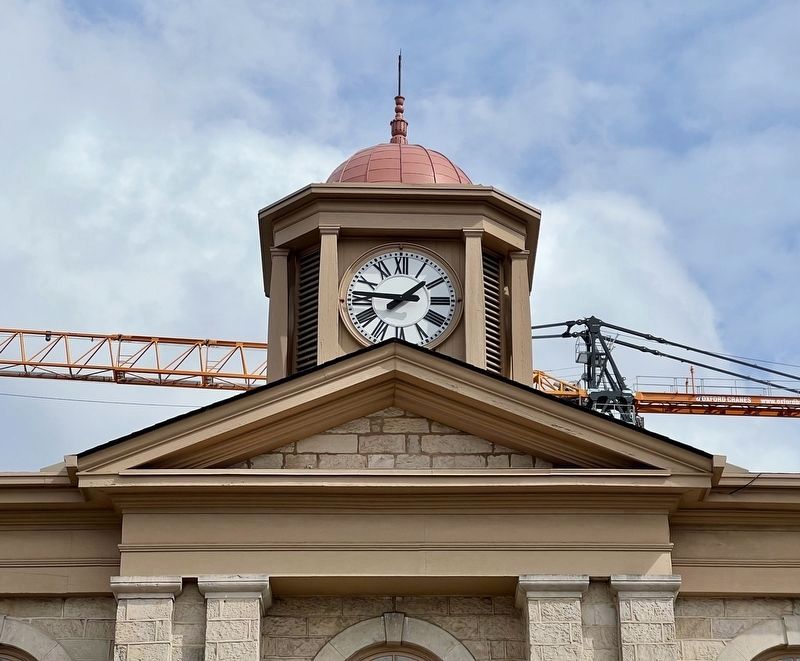 The Dundas Town Hall clock image. Click for full size.