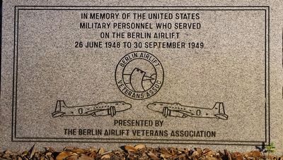 Berlin Airlift Memorial Marker image. Click for full size.