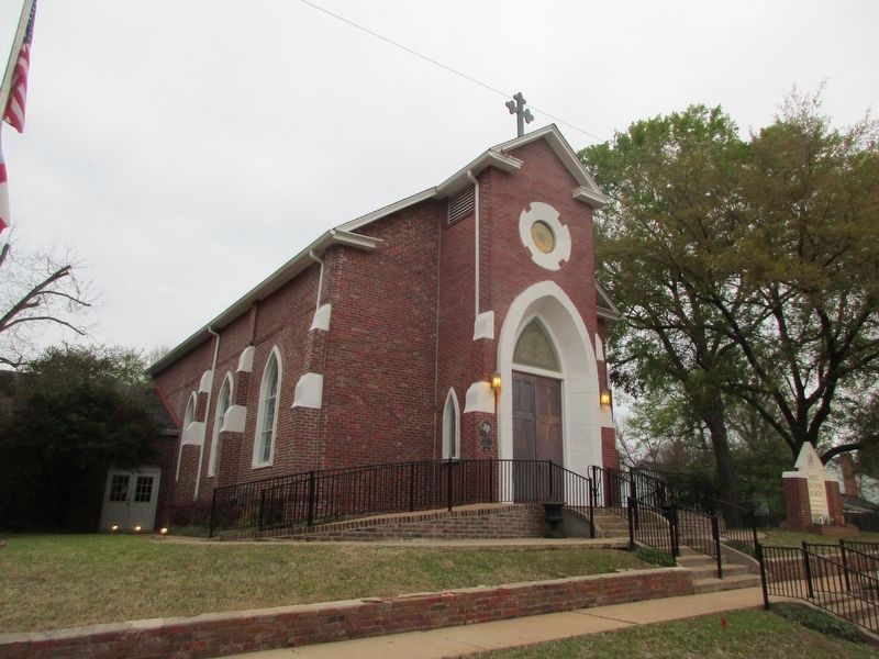 Christ Episcopal Church and Marker. Click for full size. Christ Episcopal Church and Marker image. Click for full size.