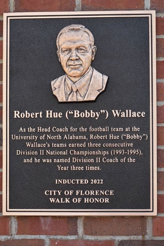 Robert Hue ("Bobby") Wallace Marker image. Click for full size.
