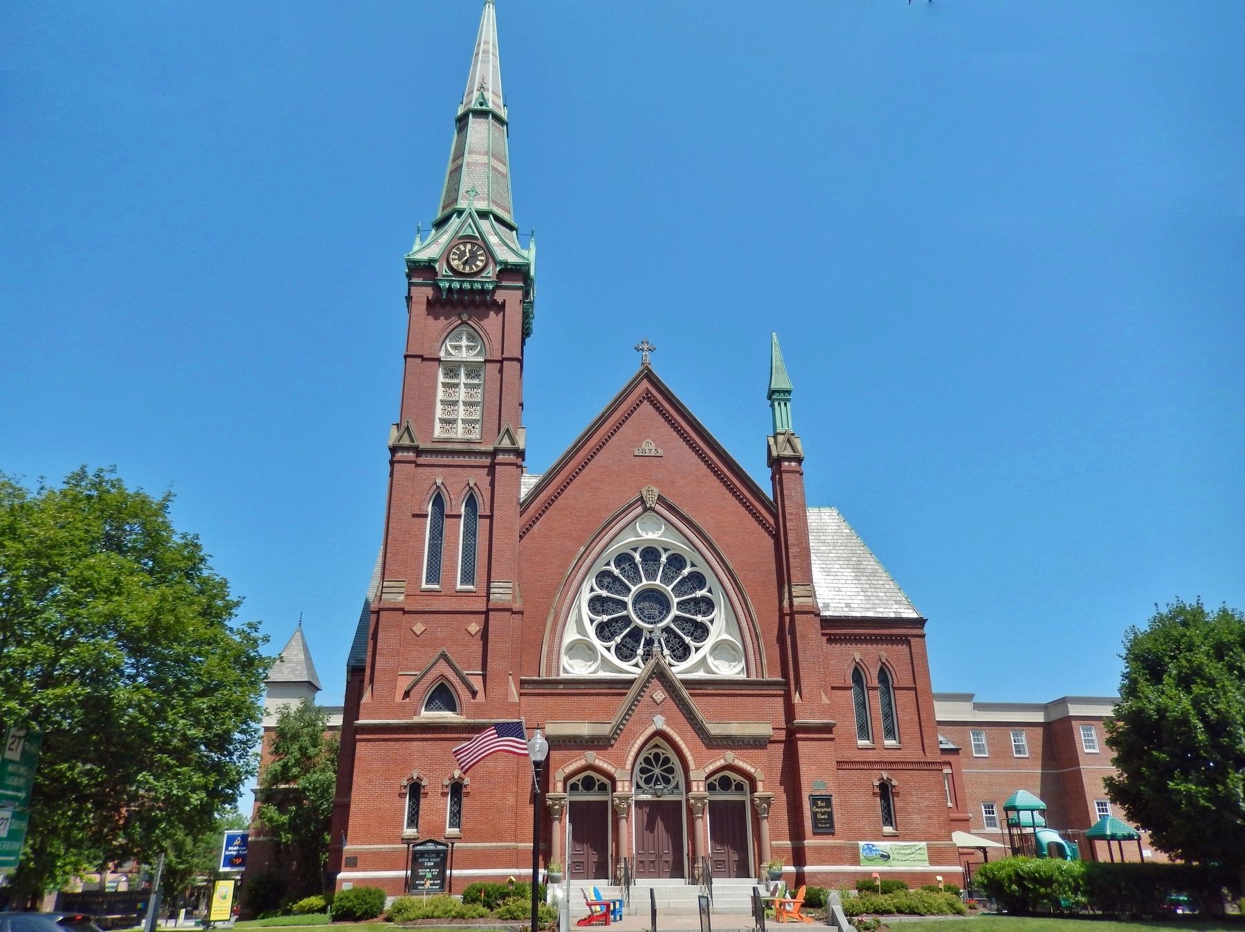 First Congregational Church (<i>south/front elevation</i>) image. Click for full size.