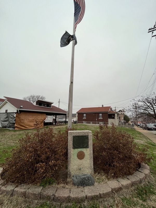 Veterans Memorial image. Click for full size.