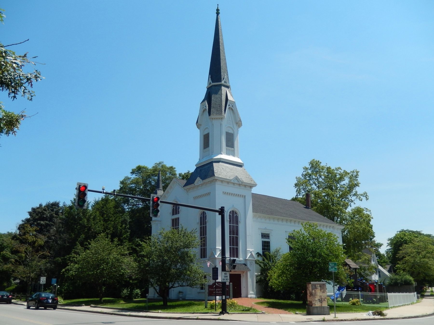 First Baptist Church (<i>northwest elevation</i>) image. Click for full size.