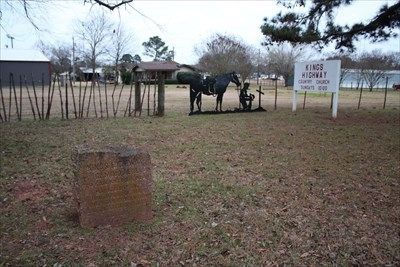 Kings Highway Camino Real � Old San Antonio Road Marker #18 image. Click for full size.