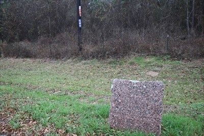 Kings Highway Camino Real  Old San Antonio Road Marker #25 image. Click for full size.