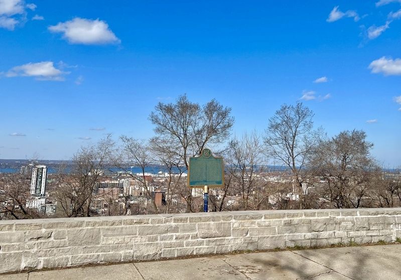 The Niagara Escarpment Marker. Click for full size. The Niagara Escarpment Marker image. Click for full size.