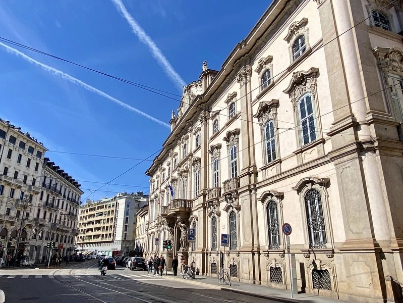Palazzo Litta and Marker image. Click for full size.