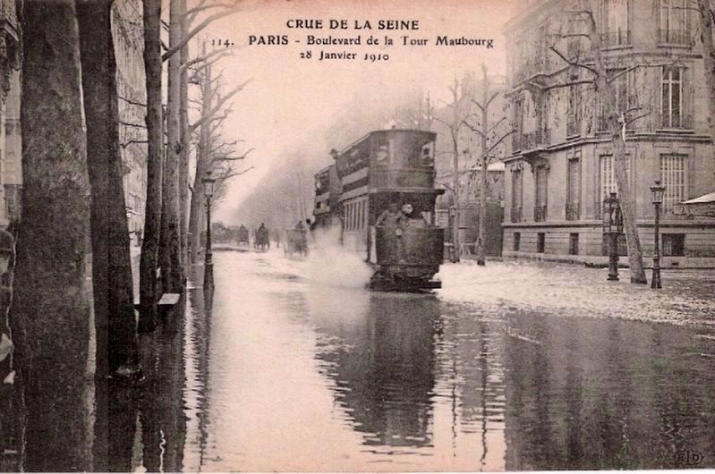 Tram System in the Great Flood of 1910. Click for full size. Tram System in the Great Flood of 1910 image. Click for full size.