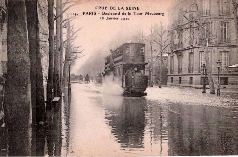 Tram System in the Great Flood of 1910 image. Click for full size.