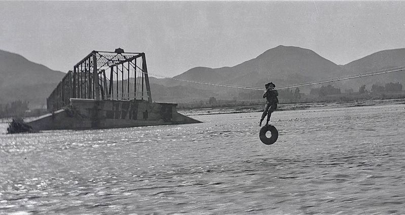 Bardsdale Bridge - 1938. Click for full size. Bardsdale Bridge - 1938 image. Click for full size.