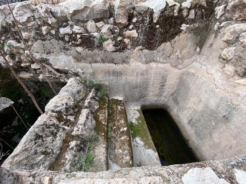 A Stepped Ritual Bath Marker image. Click for full size.