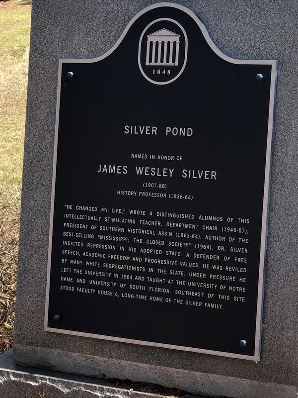 Silver Pond Marker image. Click for full size.