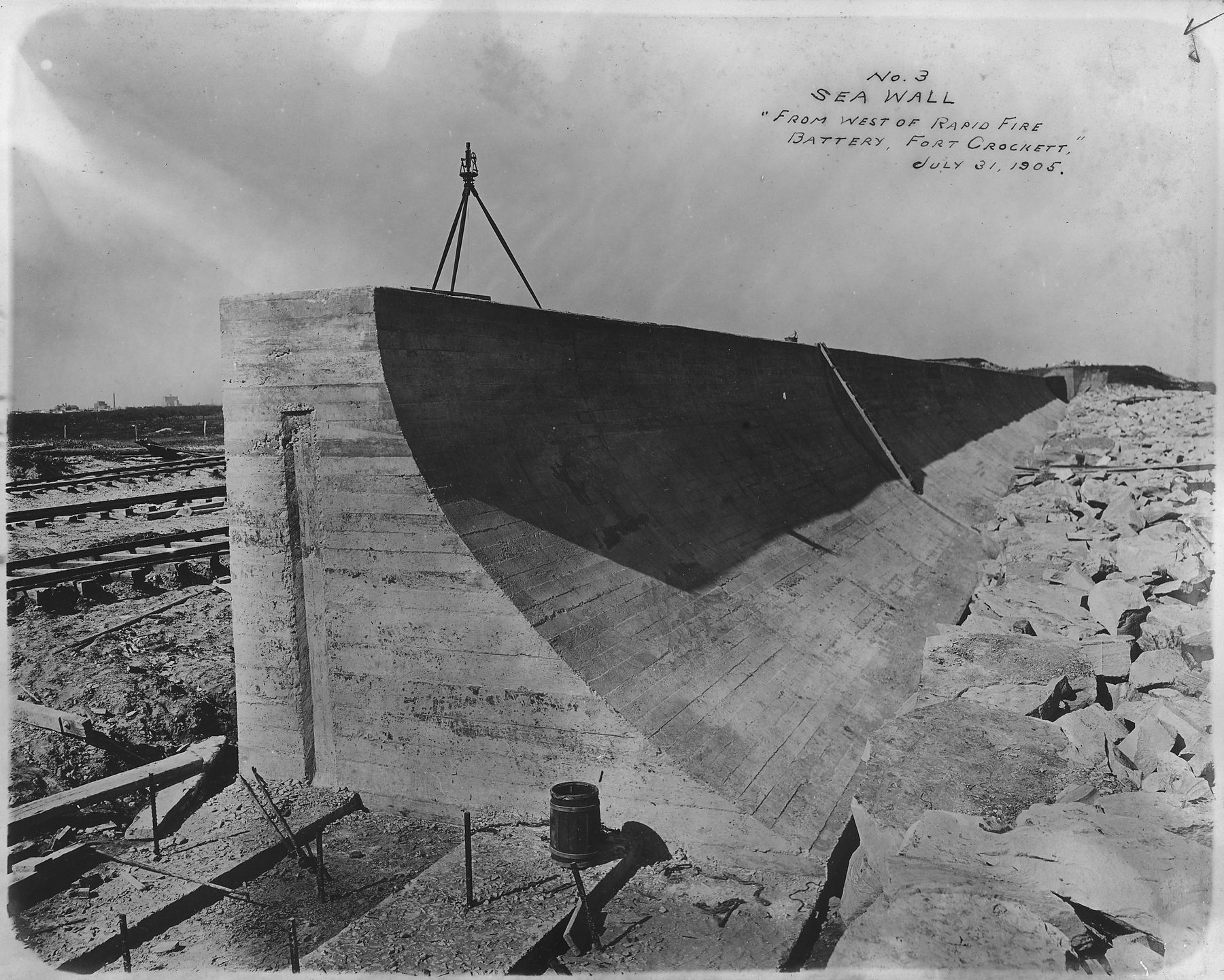 Galveston Sea Wall under construction image. Click for full size.