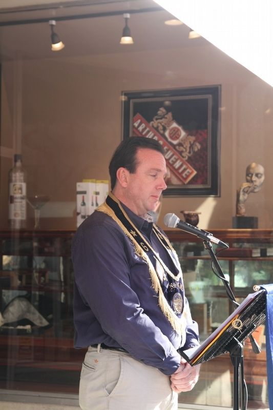 Hellam's Tobacco Shop Marker Dedication. Click for full size. Hellam's Tobacco Shop Marker Dedication image. Click for full size.