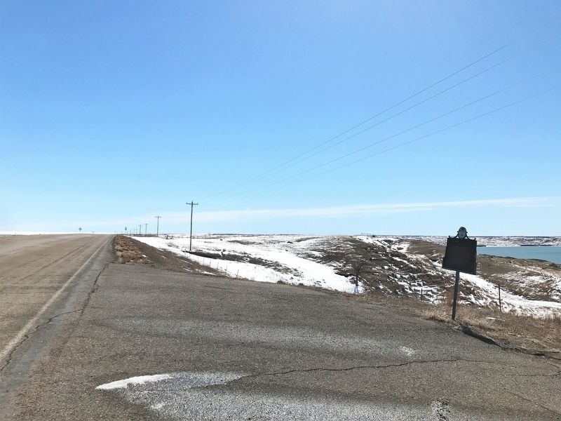 First Permanent Fur Post Marker, from the west image. Click for full size.