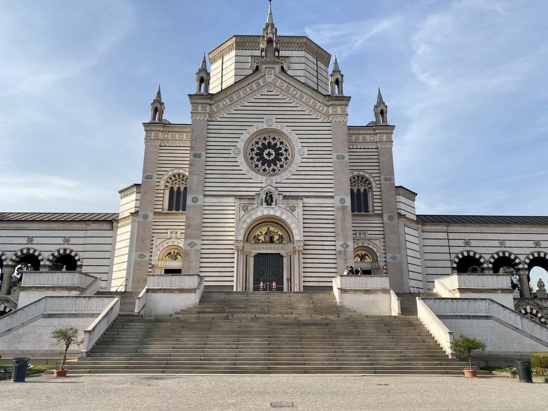 Cimitero Monumentale / Monumental Cemetery - main building. Click for full size. Cimitero Monumentale / Monumental Cemetery - main building image. Click for full size.