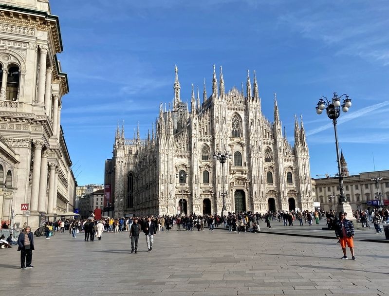 Piazza del Duomo, looking east across the Piazza at the Duomo image. Click for full size.