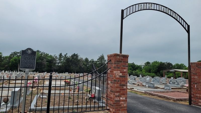 The New Tabor Cemetery and Marker image. Click for full size.
