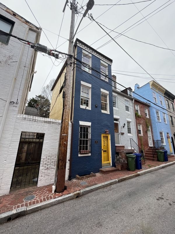 600 Jasper Street image. Click for full size.