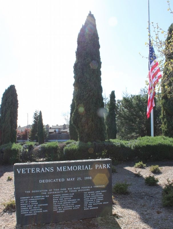 Veterans Memorial Park Black Granite Sign image. Click for full size.