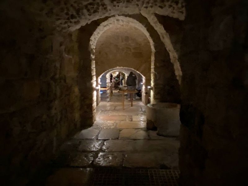 Subterranean chamber showing the Antonio Fortress pavement stones image. Click for full size.