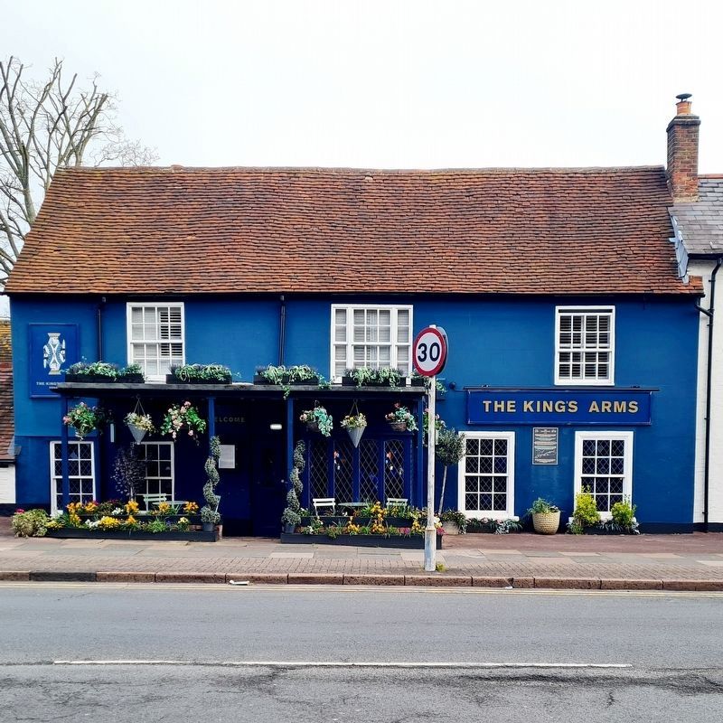 Trafalgar Way Marker at the King's Arms Pub. Click for full size. Trafalgar Way Marker at the King's Arms Pub image. Click for full size.